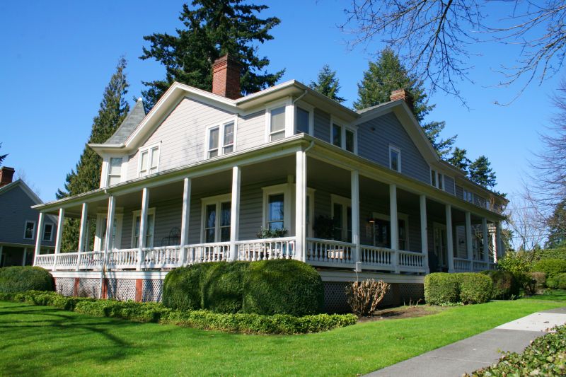 Metal Skirting Installation